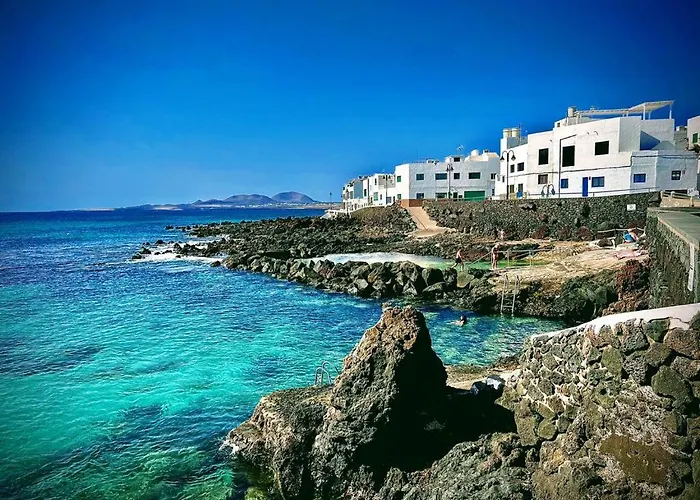 Casa Mar Apartment *